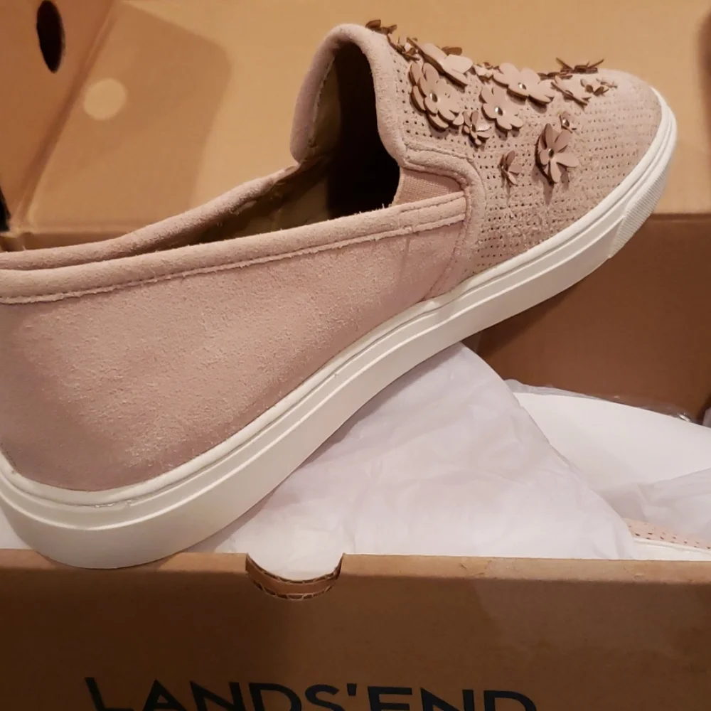 Land's End NEW Platform Flats Perf Suede Floral Stud Sneakers Shoes Women's 10 - Picture 7 of 8